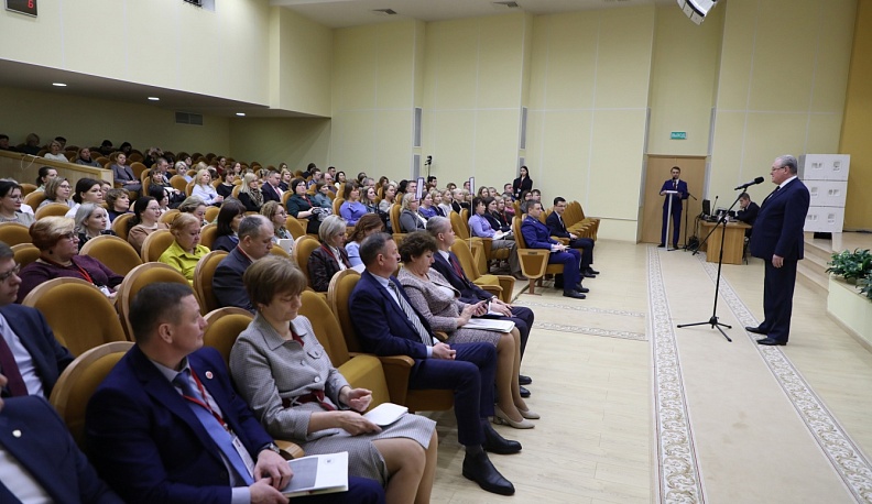 Калужане поделились опытом на III Межрегиональном антикоррупционном форуме 