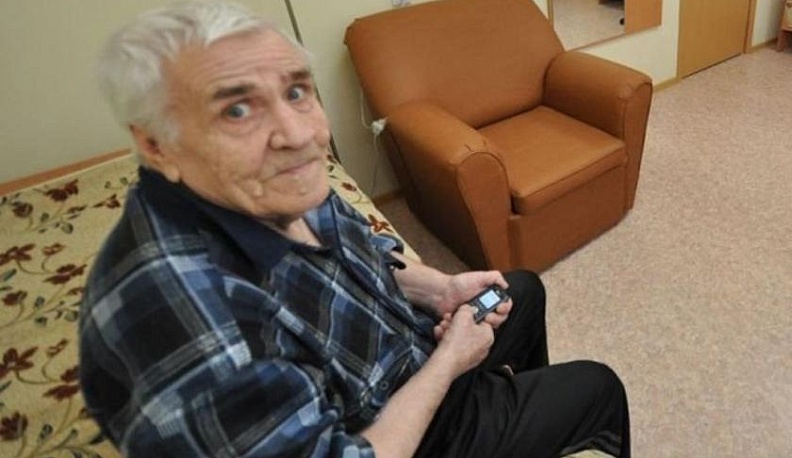 В Дзержинском районе открылся штаб помощи пожилым, находящимся на самоизоляции