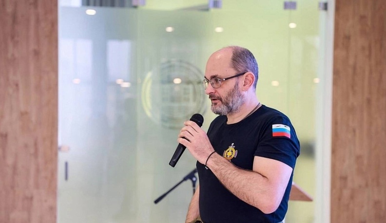 В Калужской области суд оставил без рассмотрения протокол о дискредитации ВС РФ в отношении фронтового хирурга Юрия Евича