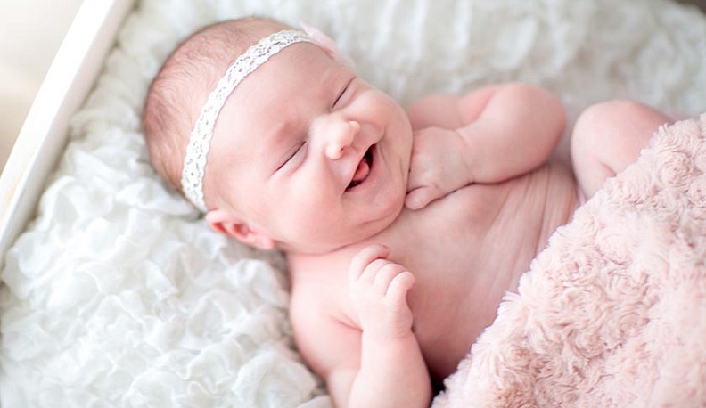 В Калуге торжественно поздравили родителей 1371-го новорожденного