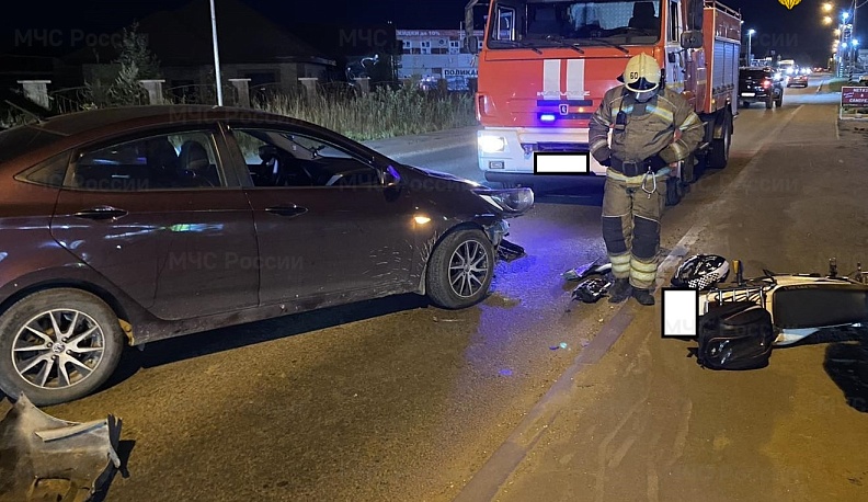 В Калужской области легковушка «Хендай» сбила мотоциклиста на «Сузуки»