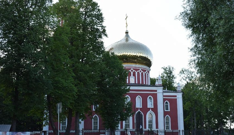 В прохладе княжеского парка