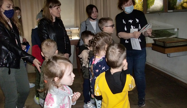 Региональный министр культуры посетил «Ночь музеев» в Усадьбе Золотаревых