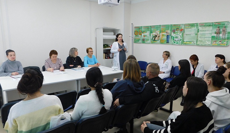 В Дзержинском районе прошел День беременных
