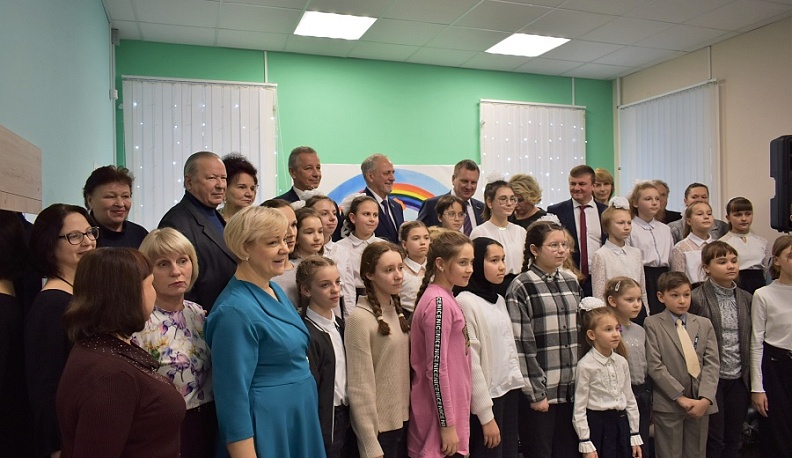 В Кирове после ремонта открылась детская школа искусств №1