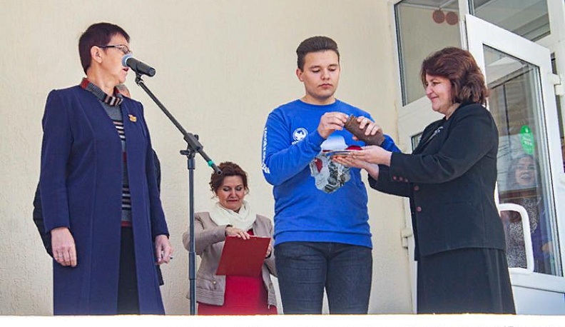 Завтра вырастает из Вчера