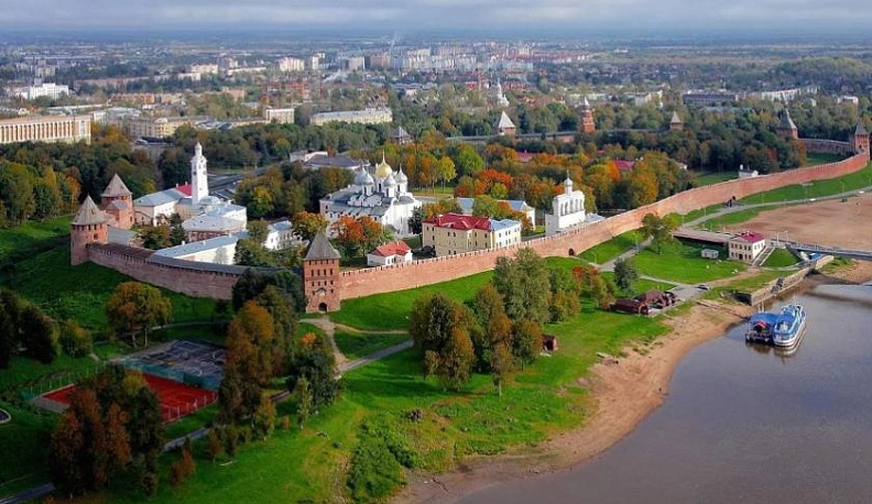 Калужские школьники съездят в музеи Великого Новгорода, Пскова, Печор и Изборска