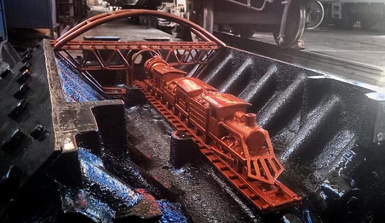 В комсомольском сквере в Калуге установили новый арт-объект