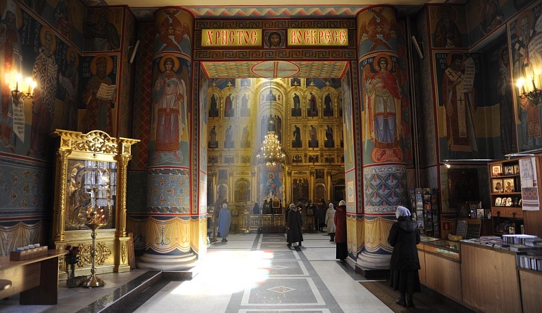 Калужан призвали молиться дома