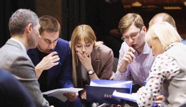 «Единая Россия» начинает обучение потенциальных кандидатов в депутаты Госдумы