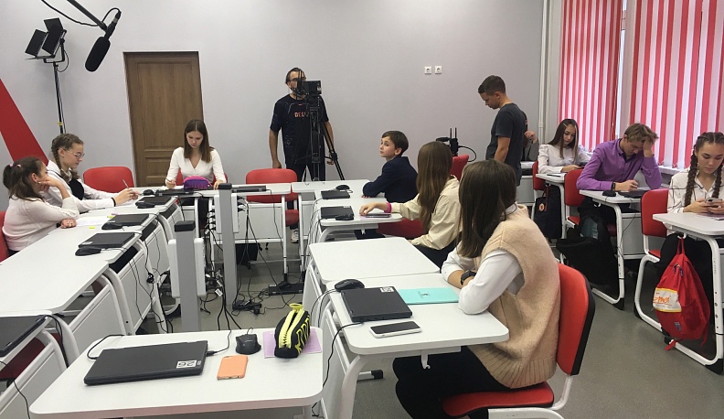 В Калуге сняли третий сезон детско-юношеского киноальманаха «И в шутку, всерьез»