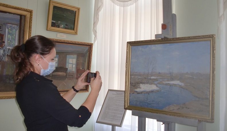 «Ясные дни весны» показывают в Калужском художественном музее