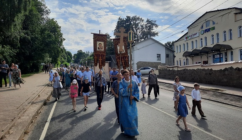 Главная святыня Калужской епархии прибыла в Тарусу