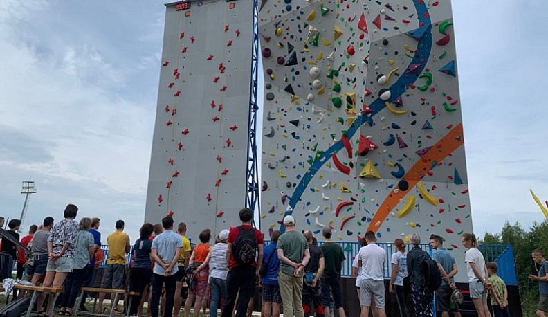 В Калуге открыли скалодромный комплекс