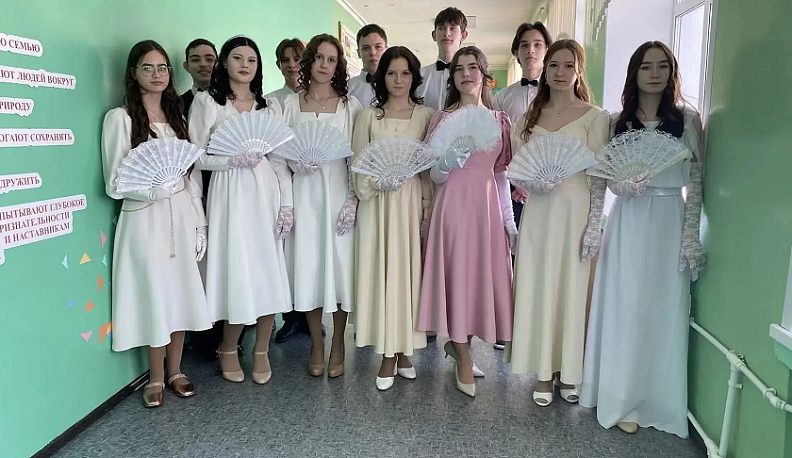 В школе Малоярославецкого округа прошел фестиваль в честь Александра Пушкина