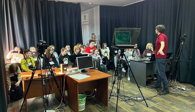 «Калужата СМИ» покорили петровские города