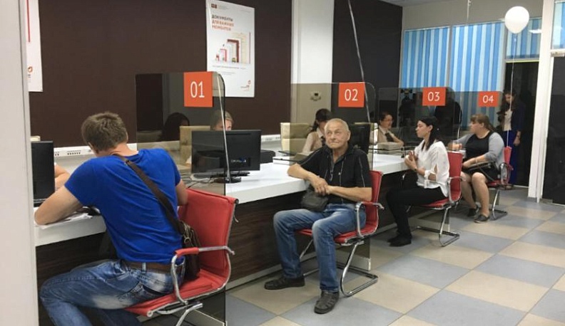 Офис «Мои документы» открыли у площади Победы в Калуге 