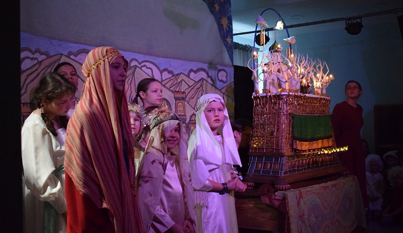 В Тарусе на Рождество показали вертепное представление