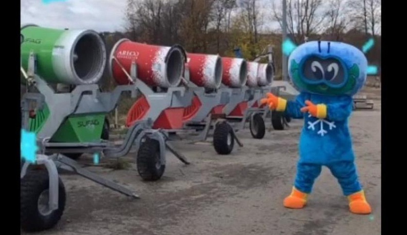 На калужском горнолыжном курорте запустили снегоненераторы