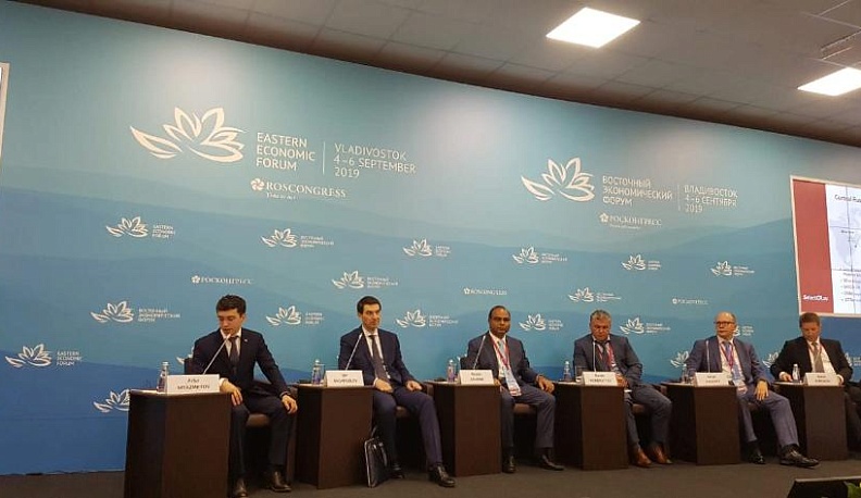 Калужская делегация начала работу на Восточном экономическом форуме