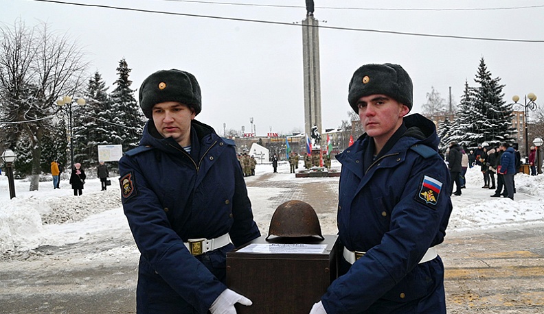 Останки погибшего под Калугой в 1942 году бойца передали на родину