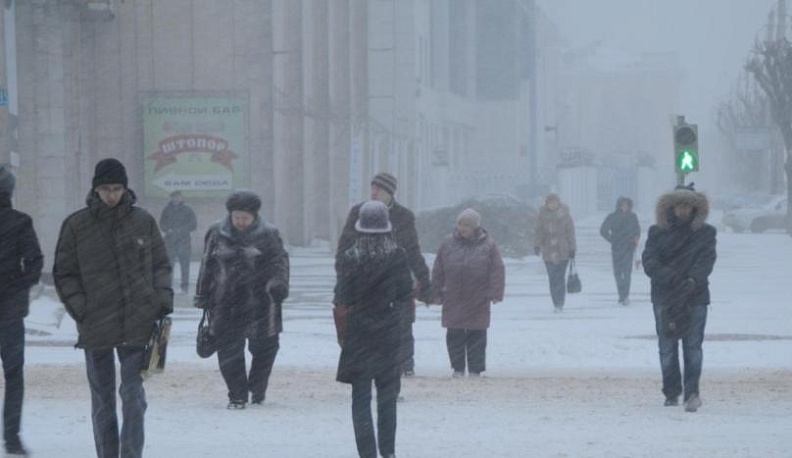 МЧС предупреждает о сильном ветре и гололедице