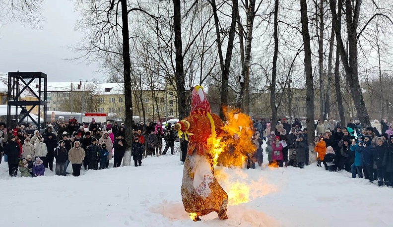 Людиновцы отметили Масленицу