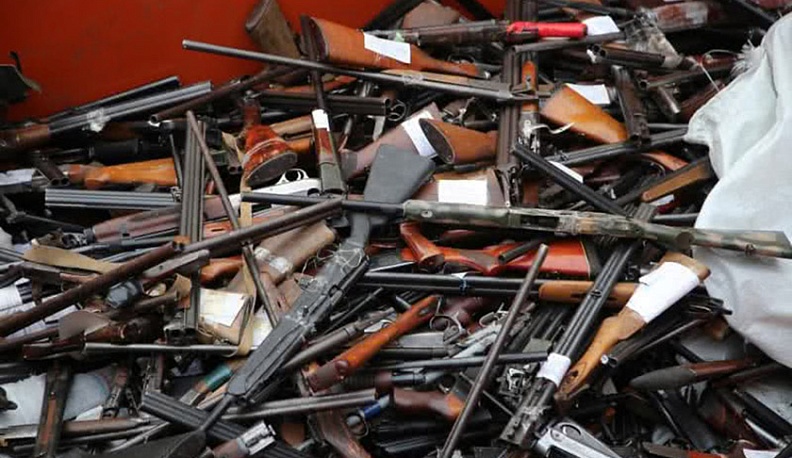 ФСБ и МВД взяли банду, занимавшуюся восстановлением оружия и изготовлением боеприпасов