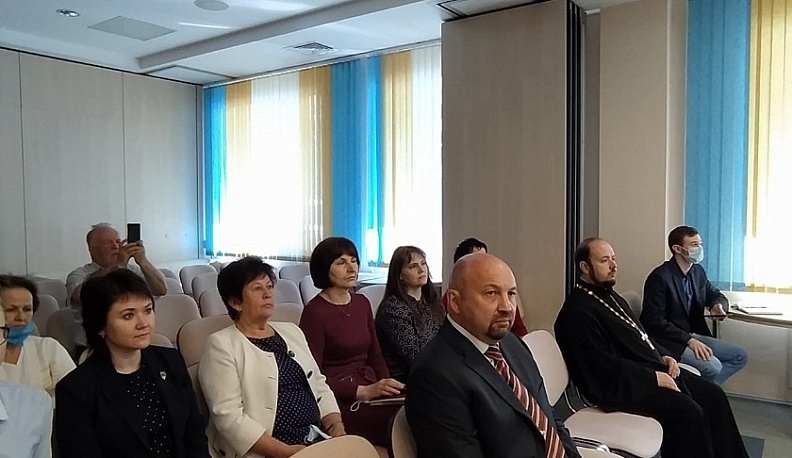 В министерстве здравоохранения Калужской области состоялась встреча с представителем фонда «Круг добра»