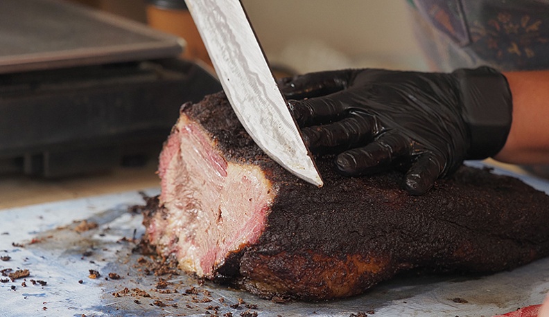 Большой успех на фестивале имел брискет (это отруб говядины, состоящий из большой и малой грудных мышц, снятых с ребер) от паба «Овертайм». Команда паба давно участвует в гастрофестивалях и в других городах. В итоге они получили высокое признание не тольк