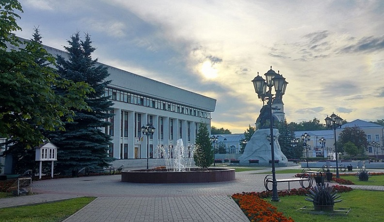 Бизнесменов предупреждают о новых запретах на использование труда мигрантов по патенту