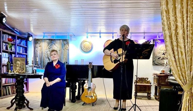 В Тарусе прошёл вечер памяти Булата Окуджавы