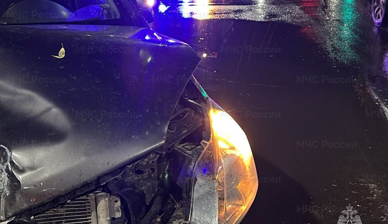 Четыре  иномарки столкнулись в центре Калуги