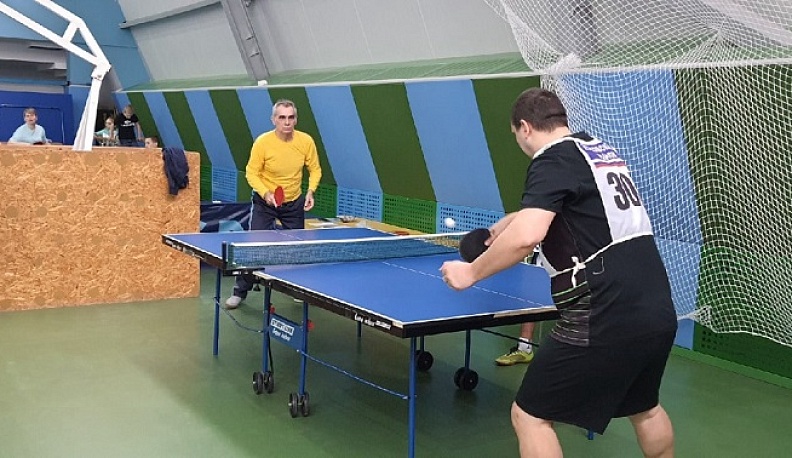 В Жуковском районе прошел спортивный фестиваль для педагогов