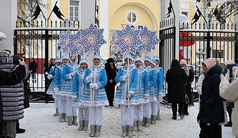 В Калуге прошел городской фестиваль Снегурочек
