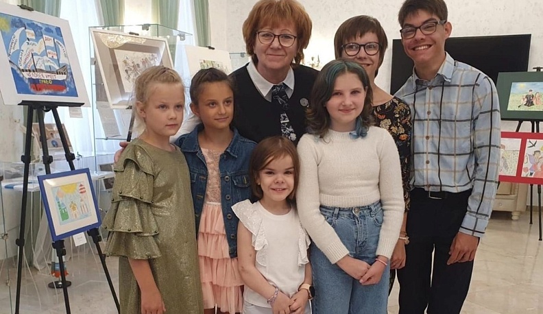 Воспитанники центра «Радуга» победили на Всероссийском конкурсе «Права человека глазами детей»