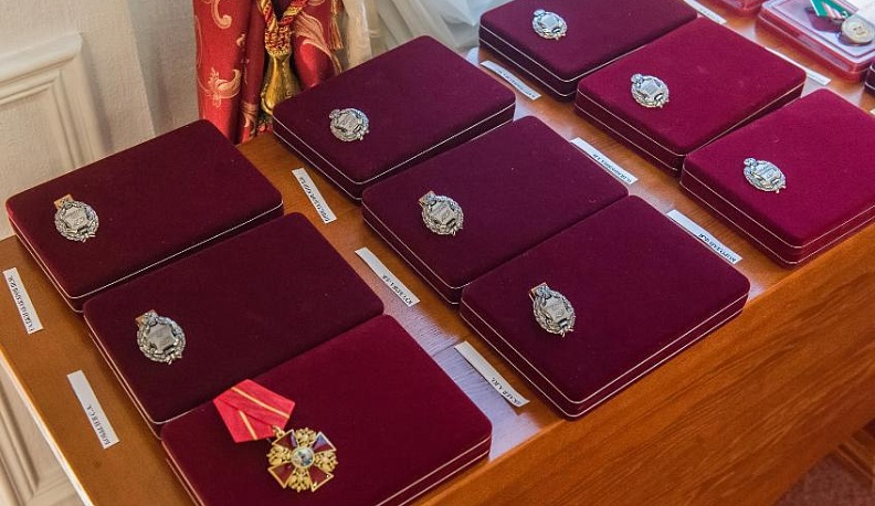 В Калужской области вручены награды заслуженным работникам 