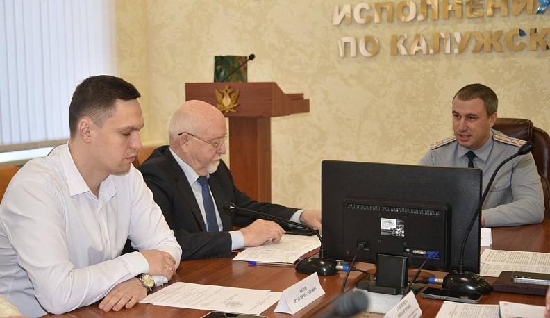 Участники СВО поблагодарили калужских ветеранов УИС за помощь