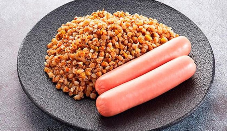 В Калуге за неделю подорожали сосиски, гречка и мука