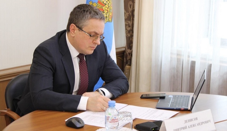 Дмитрий Денисов рассказал о калужских управляющих компаниях-должниках