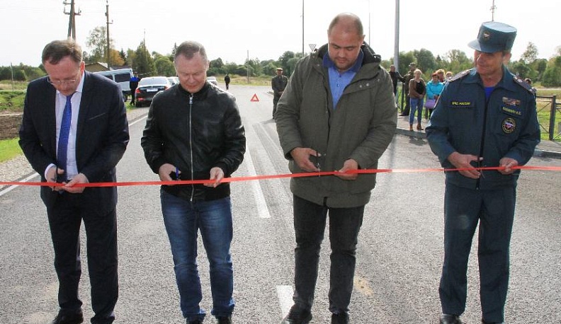 МЫ ПОЕДЕМ, МЫ ПОМЧИМСЯ...