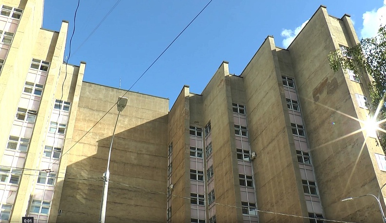 Медицина выздоравливает