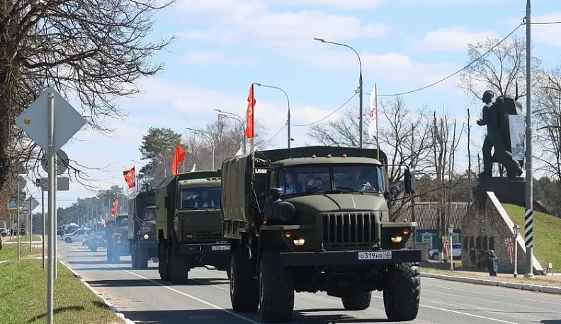В Юхнове прошёл автопробег