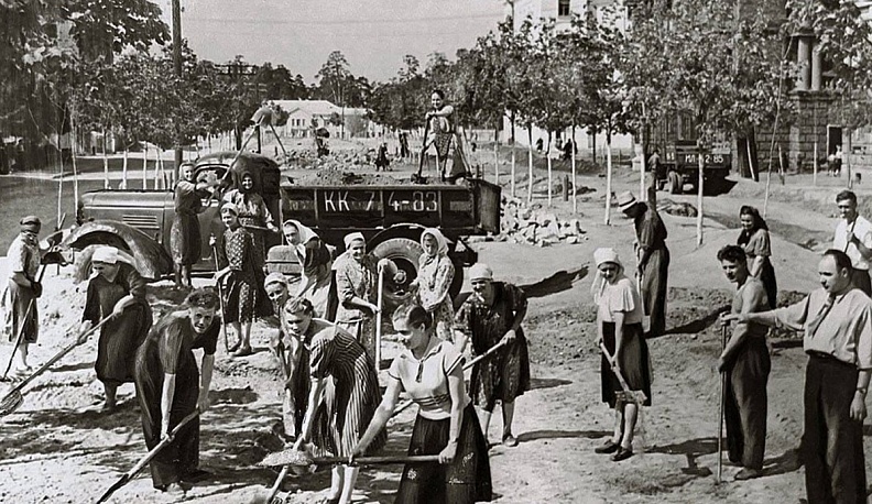 Взгляд в прошлое, шаг в будущее