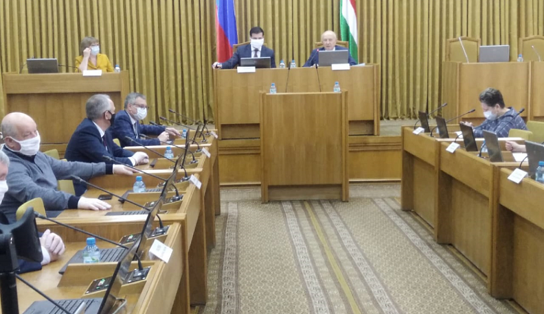 Самозанятым в Калужской области возместят уплаченный подоходный налог