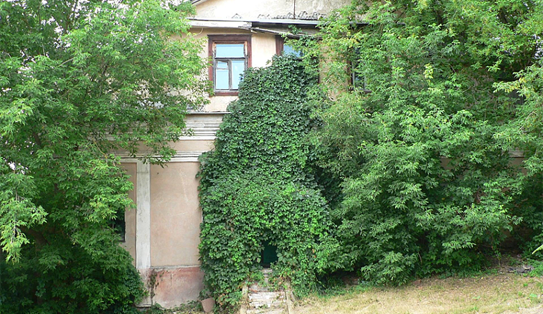 К Дню ВМФ в Калуге проведут субботник в Доме Унковского