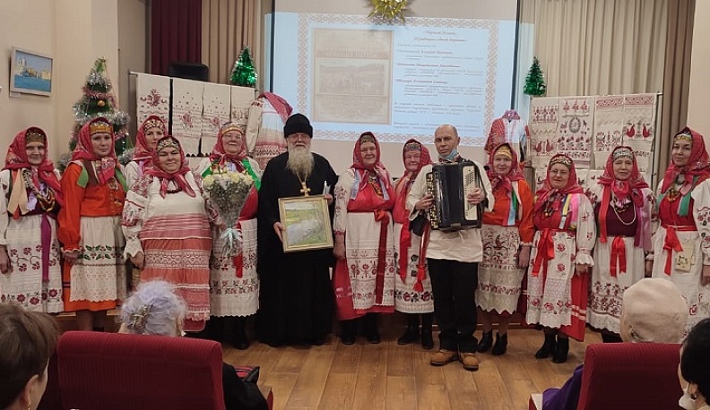 В Людинове состоялась презентация новой книги, посвященной традициям края