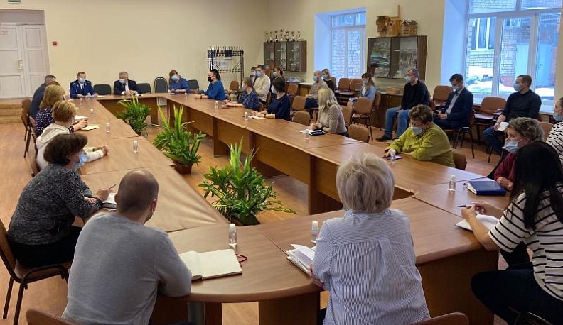 В Минприроды Калужской области обсудили  вопросы противодействия коррупции