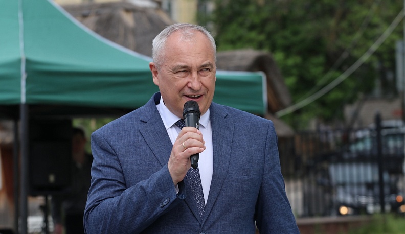 В Калуге в парке юного зрителя на спортивной площадке появился виртуальный тренер