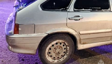 В Калуге на улице Труда столкнулись две легковушки